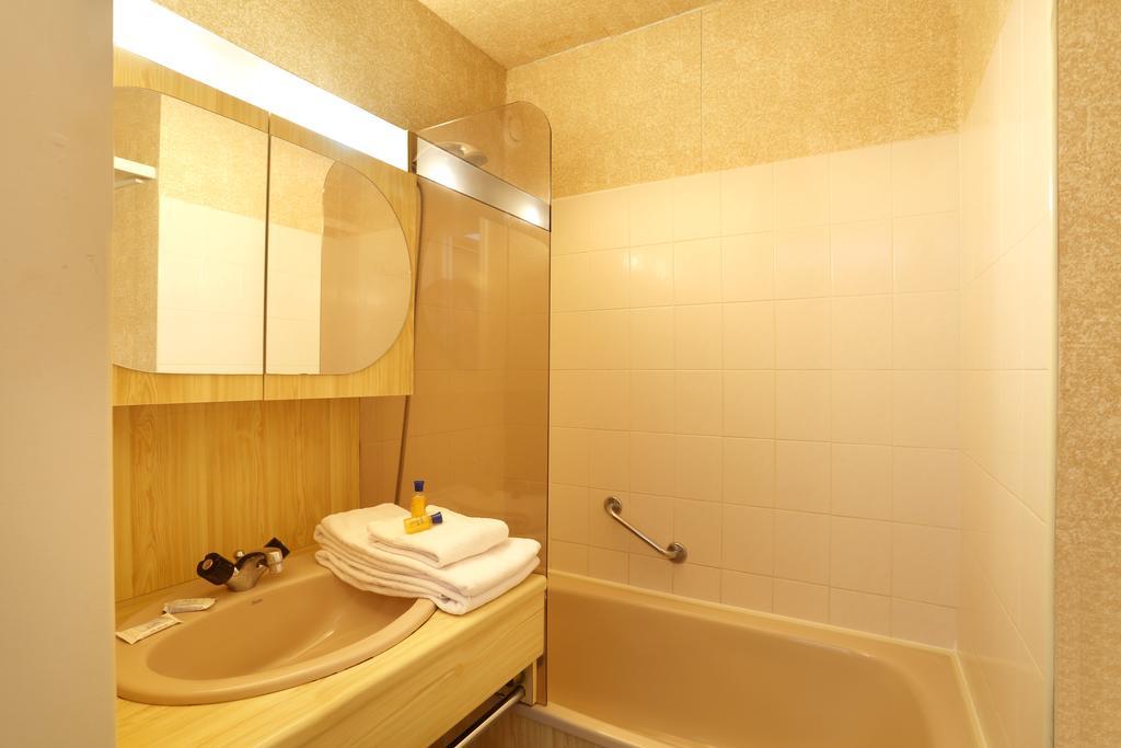 Les Balcons Du Soleil Lejlighedshotel Font-Romeu-Odeillo-Via Eksteriør billede