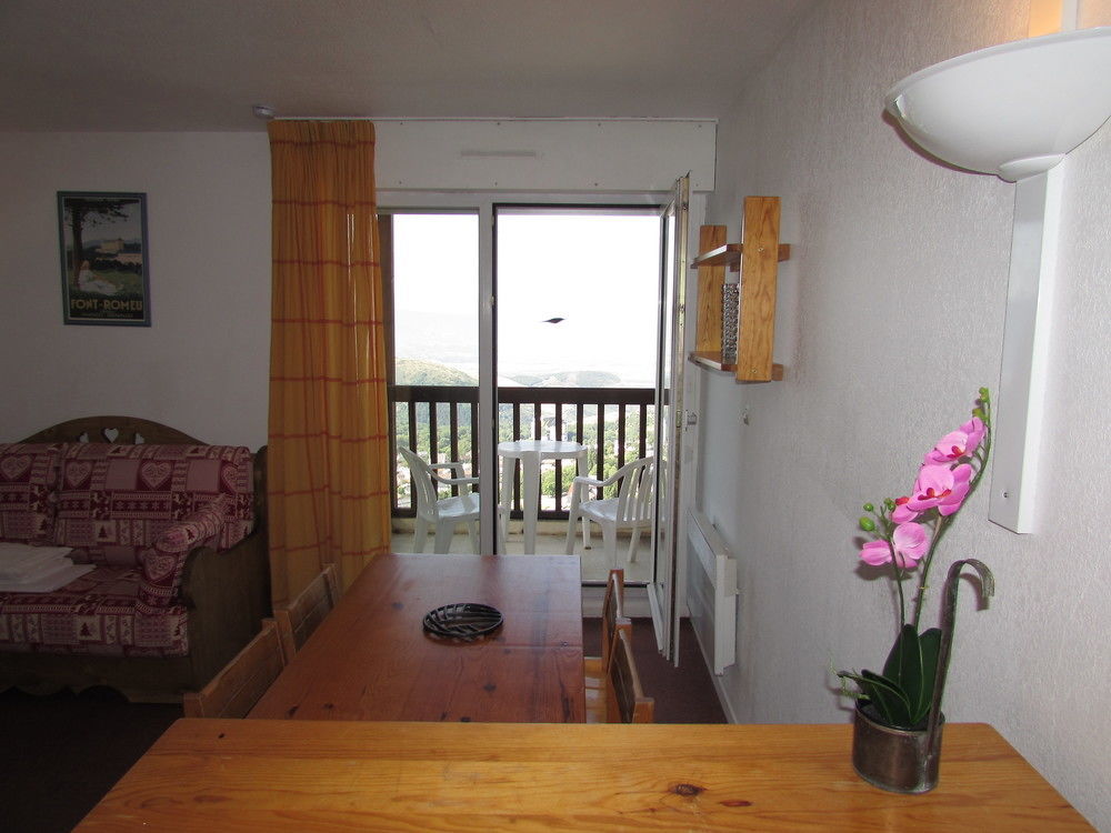 Les Balcons Du Soleil Lejlighedshotel Font-Romeu-Odeillo-Via Eksteriør billede